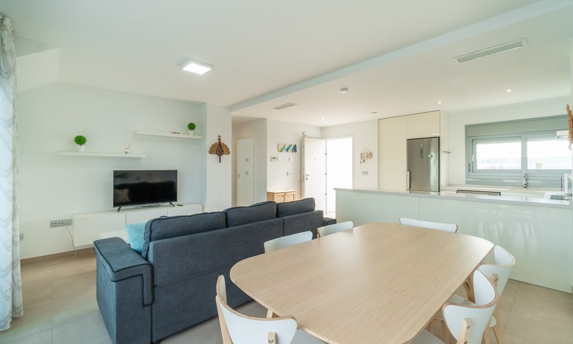 Használt Ingatlanok - Bungaló -
Vistabella Golf Entre Naranjos - Inland