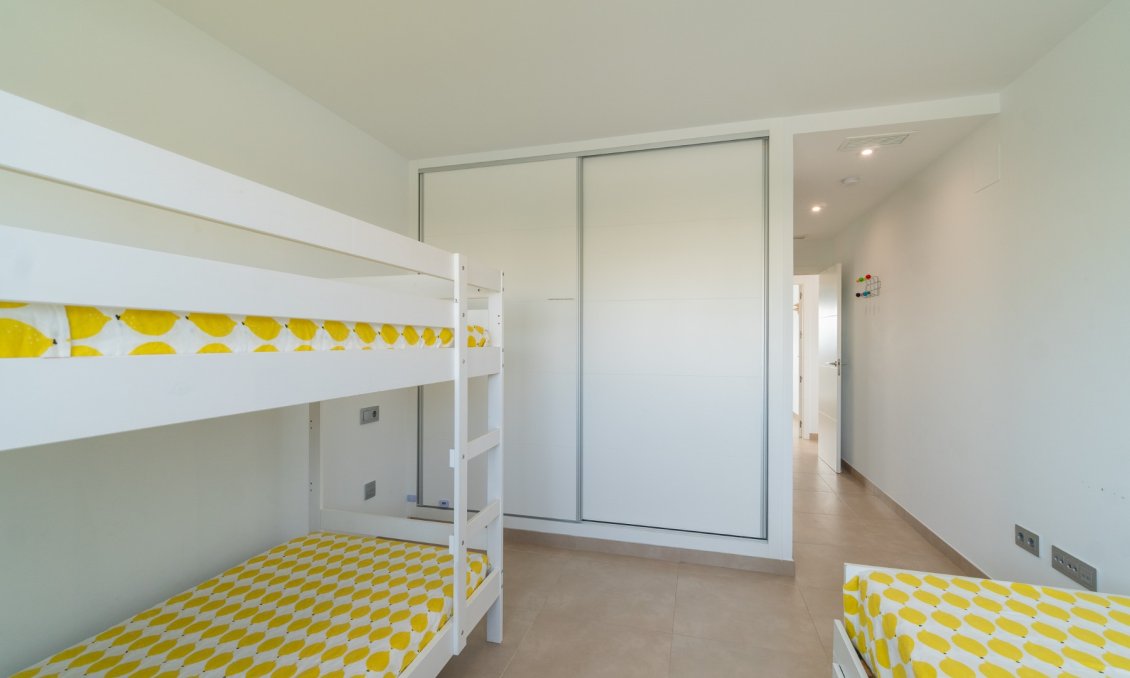Használt Ingatlanok - Bungaló -
Vistabella Golf Entre Naranjos - Inland