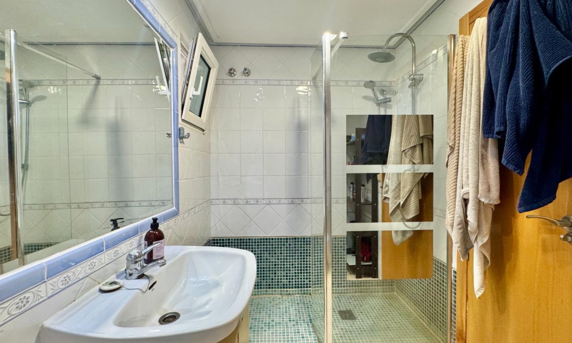Segunda mano - Apartamento -
Orihuela Costa - Altos De Campoamor