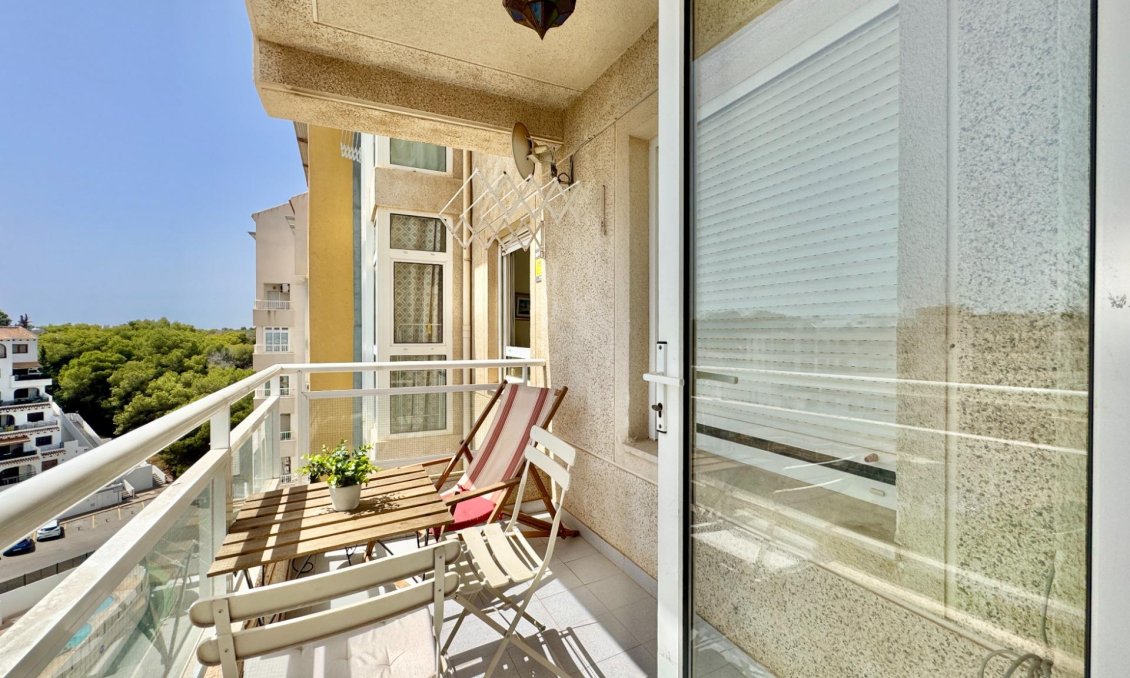 Segunda mano - Apartamento -
Orihuela Costa - Altos De Campoamor