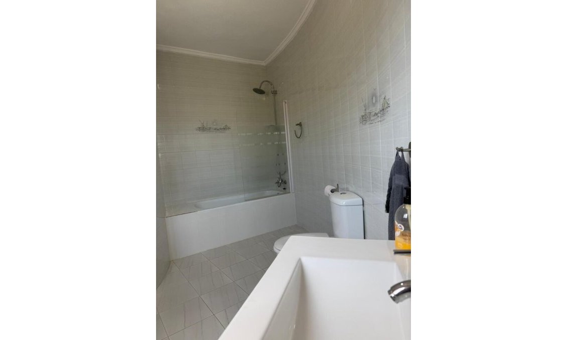 Segunda mano - Villa -
Ciudad Quesada - Costa Blanca