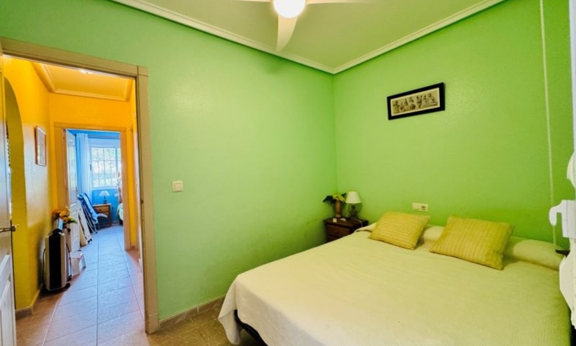 Resale - Apartment -
La Mata - Costa Blanca