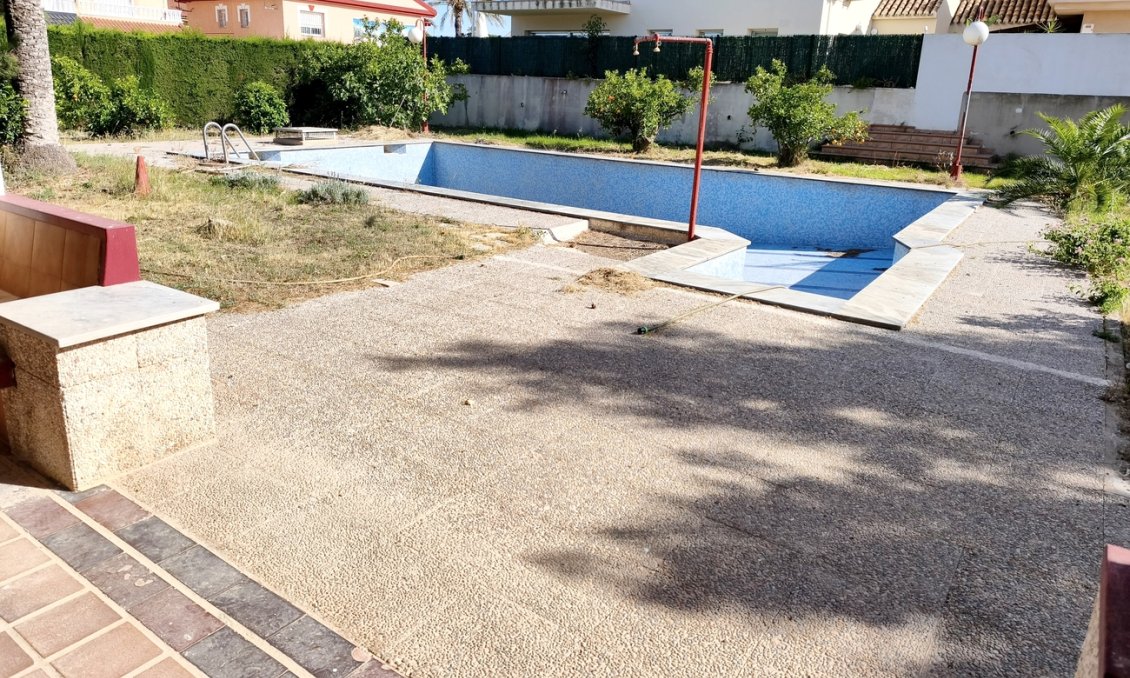 Segunda mano - Villa -
Santiago de la Ribera - Costa Calida