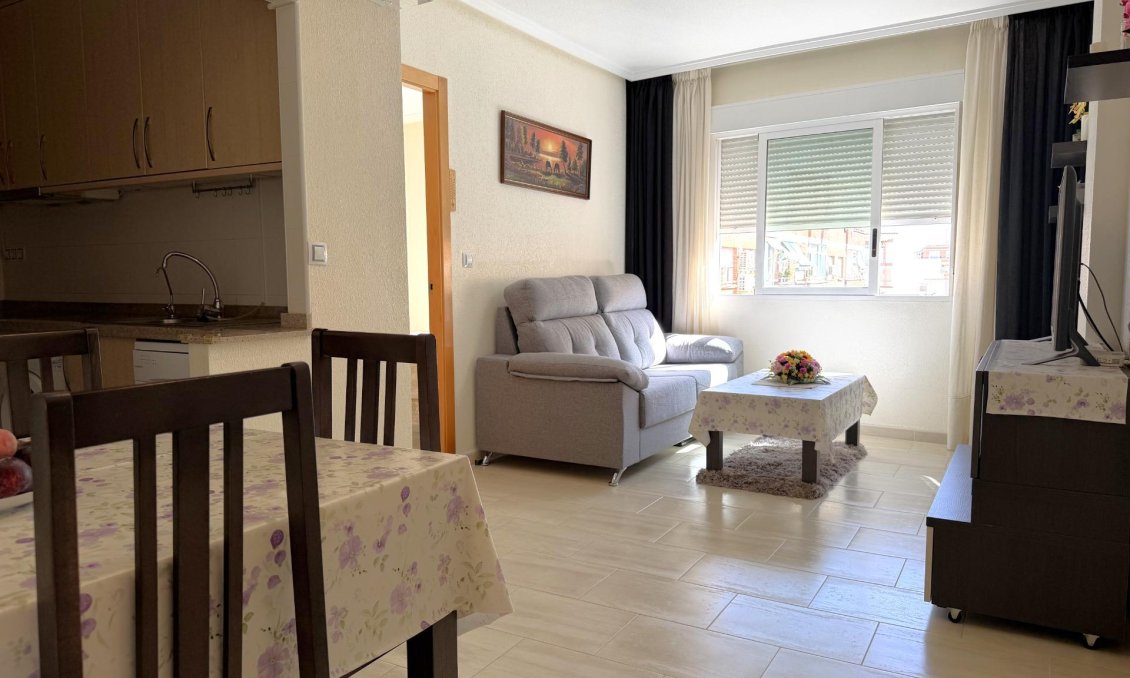 Resale - Apartment -
Torrevieja - El Molino