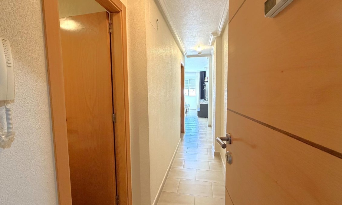 Resale - Apartment -
Torrevieja - El Molino