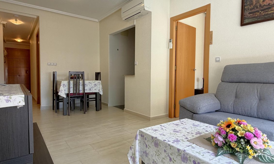 Resale - Apartment -
Torrevieja - El Molino