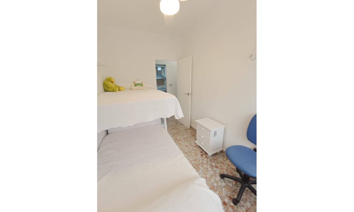 Wiederverkauf - Villa / Doppelhaushälfte -
San Pedro del Pinatar - Los Cuarteros