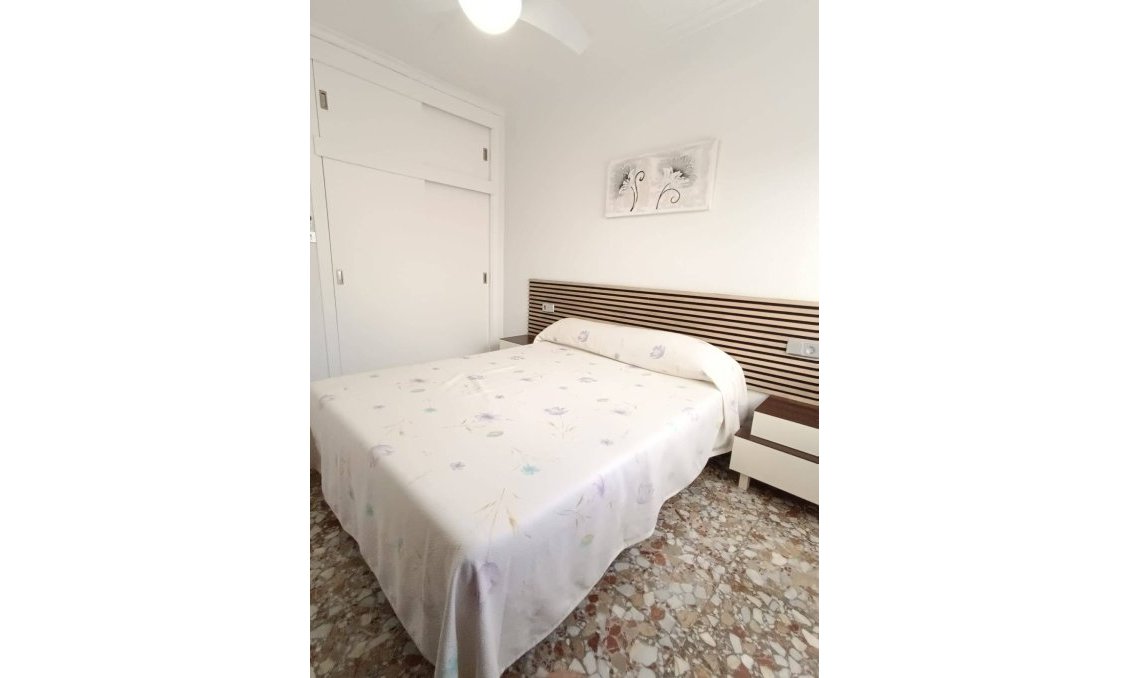 Wiederverkauf - Villa / Doppelhaushälfte -
San Pedro del Pinatar - Los Cuarteros