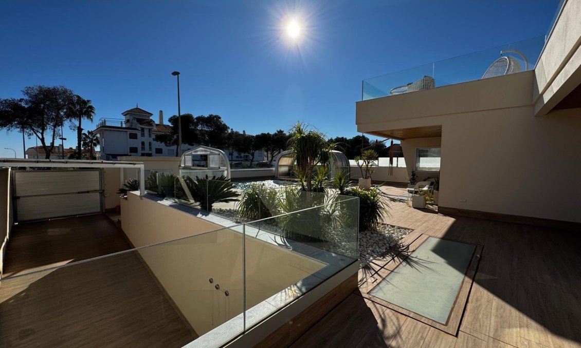 Segunda mano - Villa -
Orihuela Costa - Campoamor
