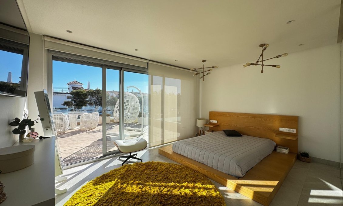Segunda mano - Villa -
Orihuela Costa - Campoamor