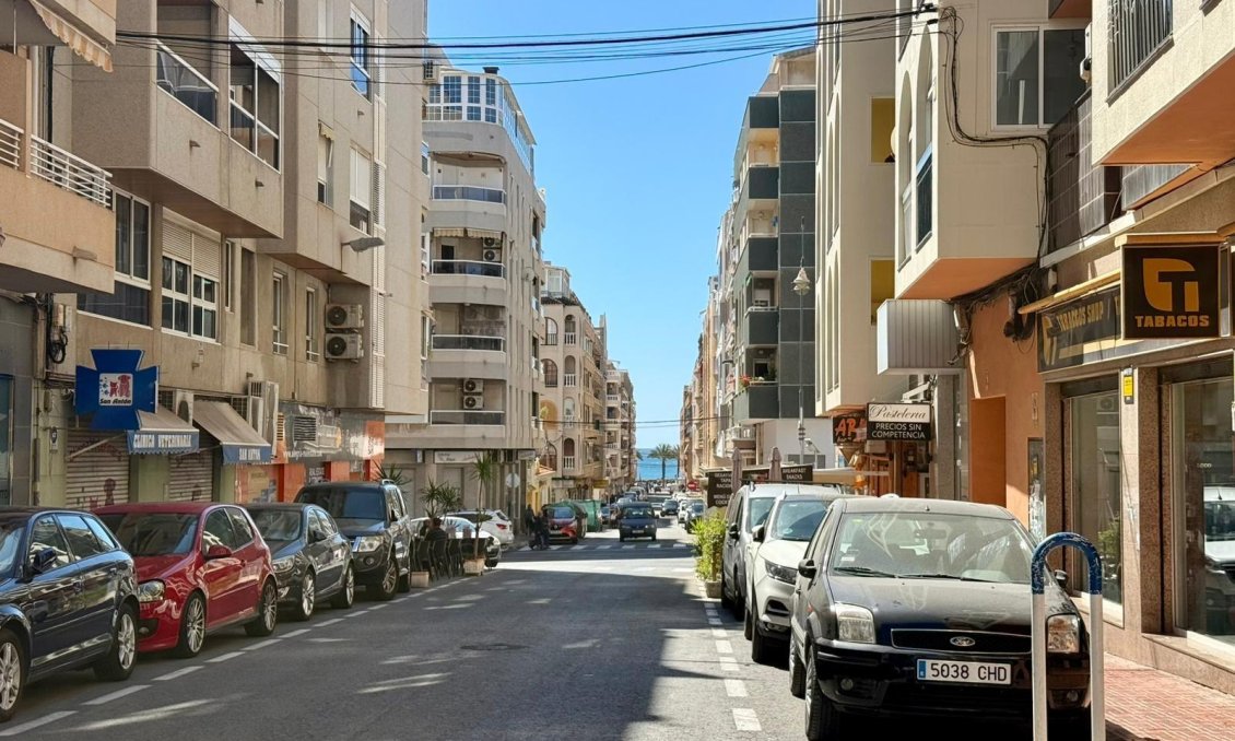 Segunda mano - Apartamento -
Torrevieja - Curva Del Palangre