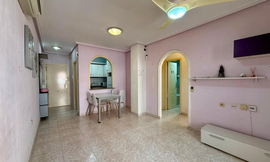 Segunda mano - Apartamento -
Torrevieja - Curva Del Palangre