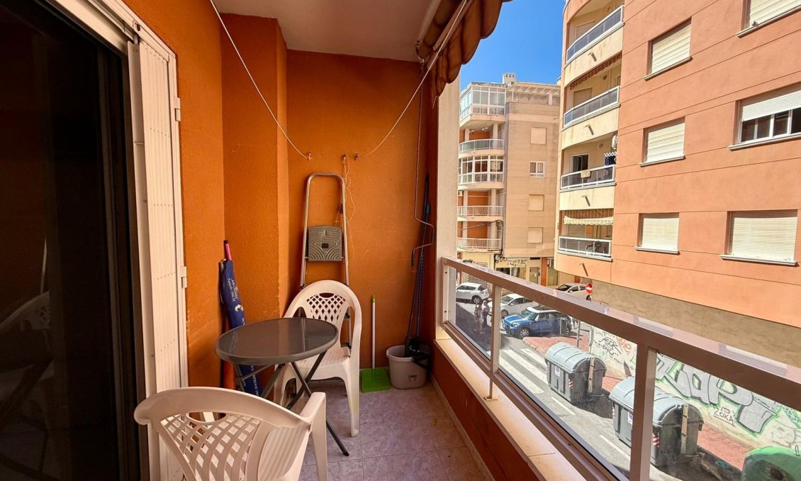 Segunda mano - Apartamento -
Torrevieja - Curva Del Palangre