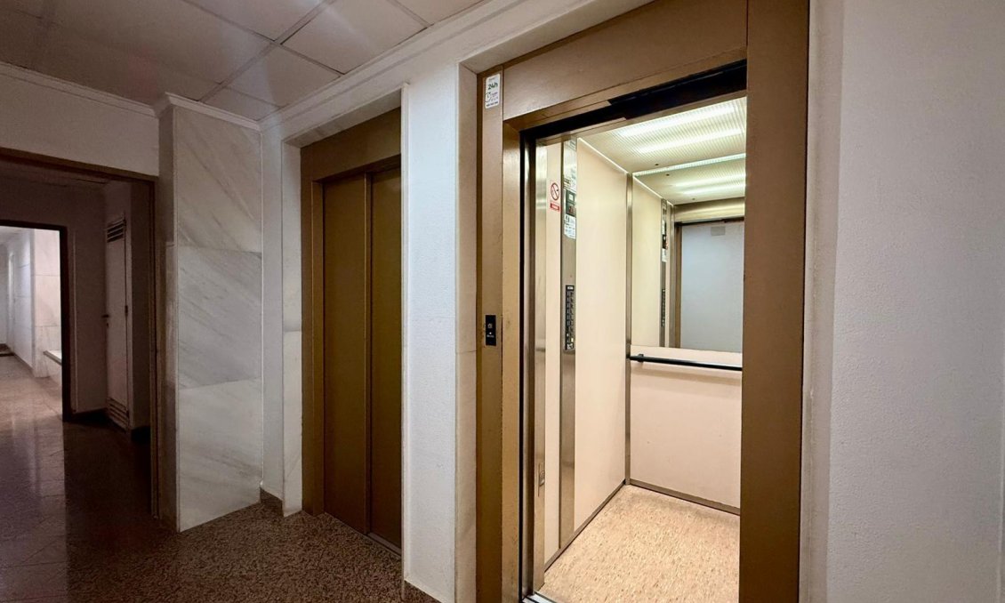 Segunda mano - Apartamento -
Torrevieja - Curva Del Palangre