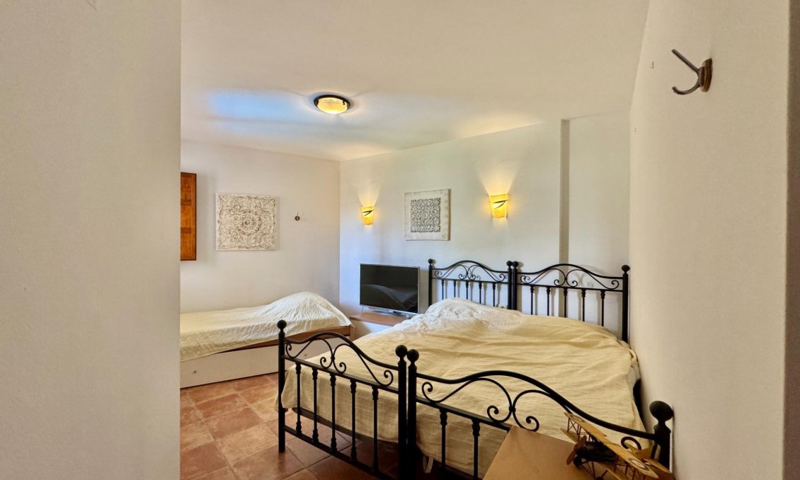 Segunda mano - Apartamento -
Torrevieja - Punta Prima