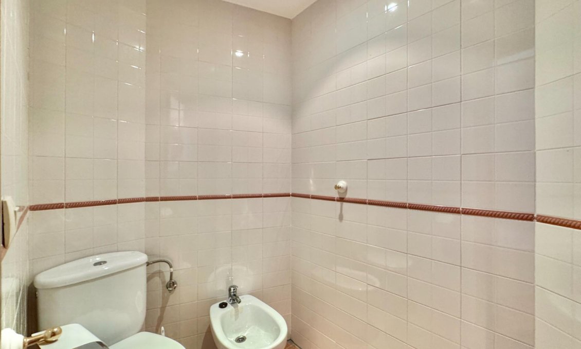 Segunda mano - Apartamento -
Torrevieja - Punta Prima