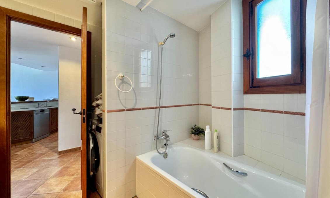 Segunda mano - Apartamento -
Torrevieja - Punta Prima