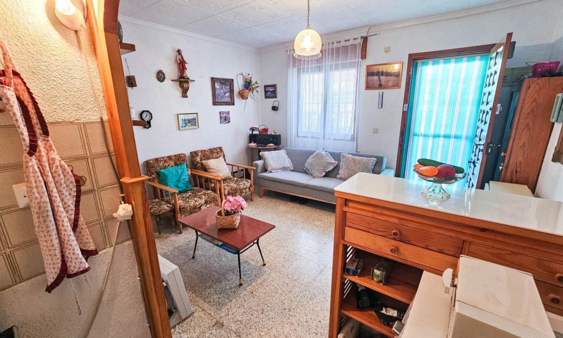Segunda mano - Bungalow -
Torrevieja - Torretas