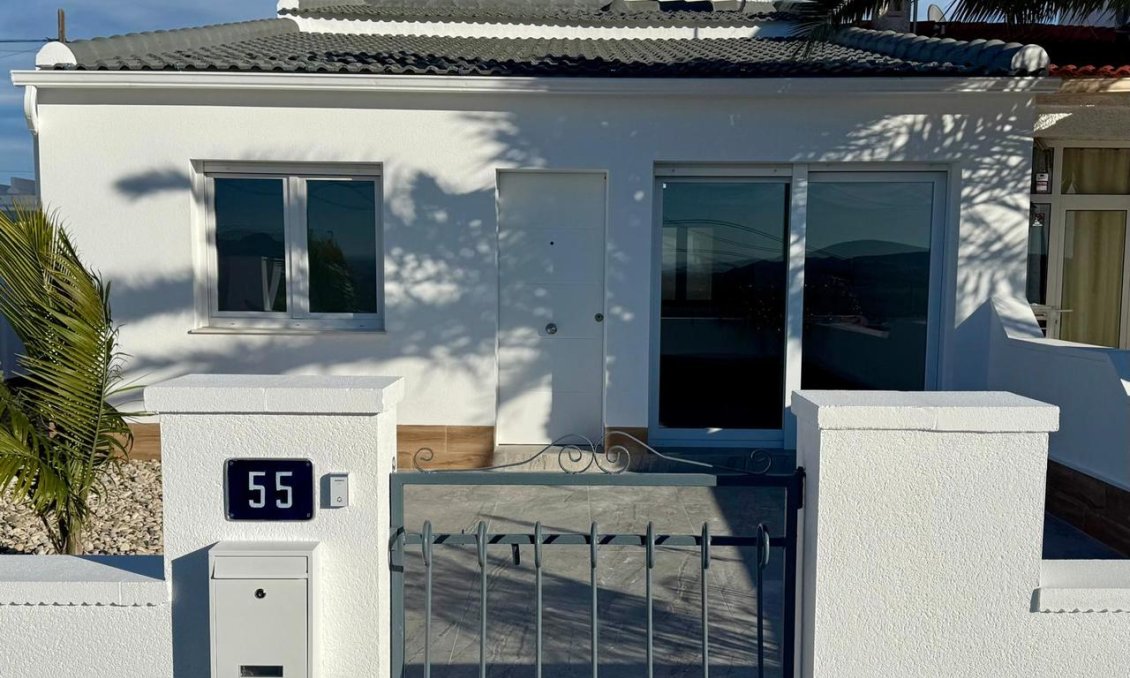 Használt Ingatlanok - Bungaló -
Ciudad Quesada - Costa Blanca