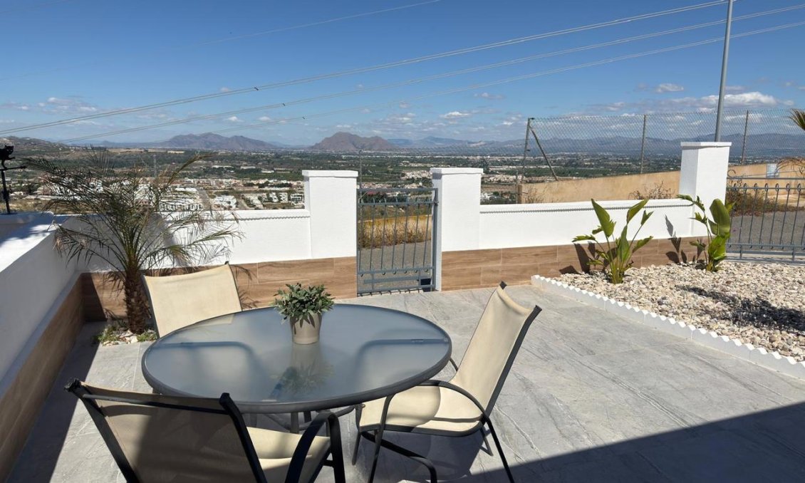 Használt Ingatlanok - Bungaló -
Ciudad Quesada - Costa Blanca