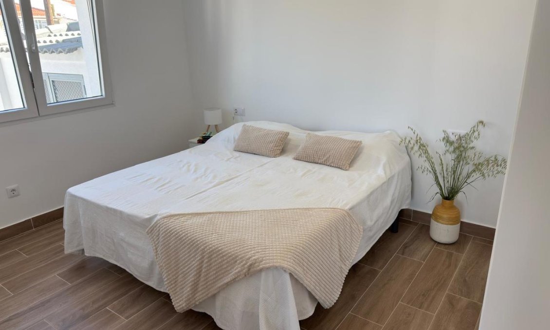 Használt Ingatlanok - Bungaló -
Ciudad Quesada - Costa Blanca