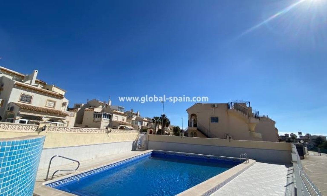 Revente - Appartement -
Orihuela Costa - Costa Blanca