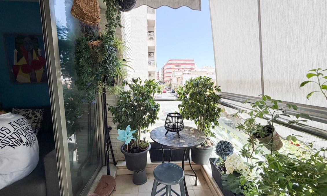 Revente - Appartement -
Torrevieja - Costa Blanca