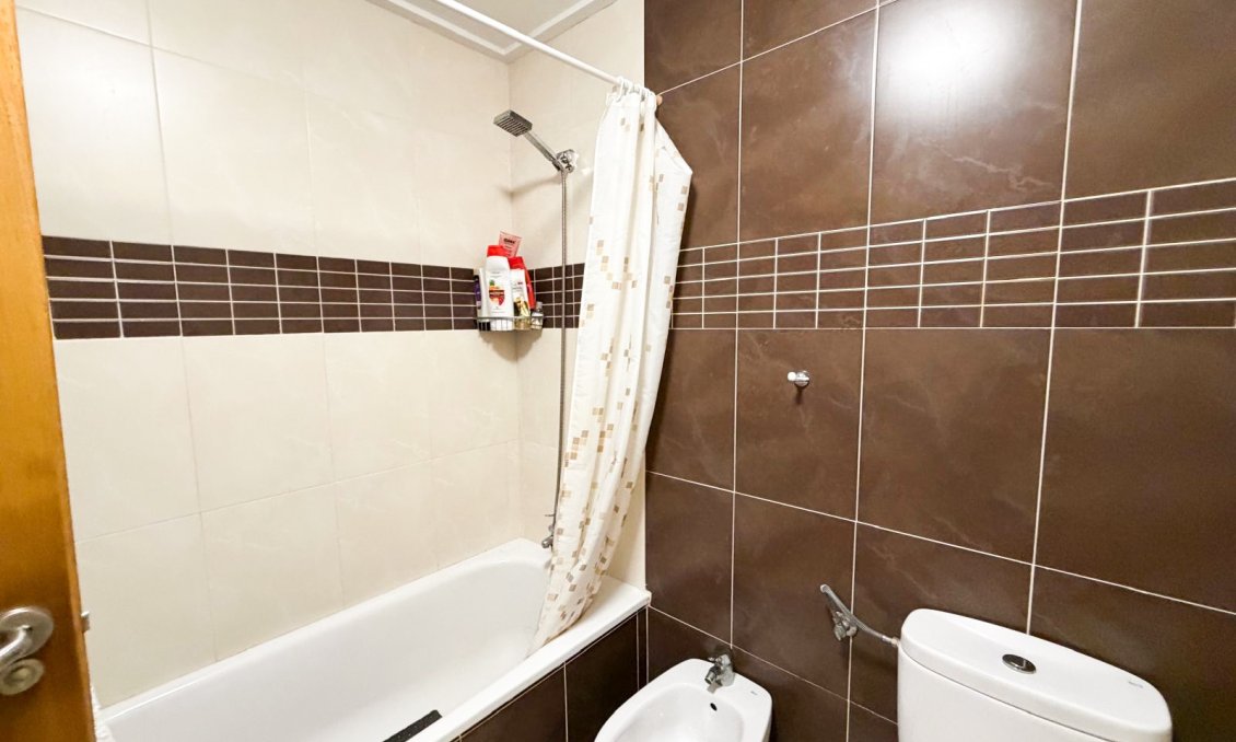 Revente - Appartement -
Torrevieja - Costa Blanca