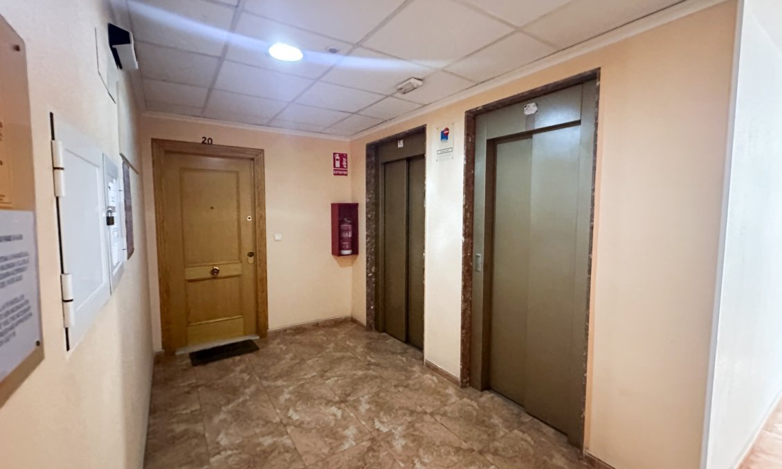 Revente - Appartement -
Torrevieja - Costa Blanca