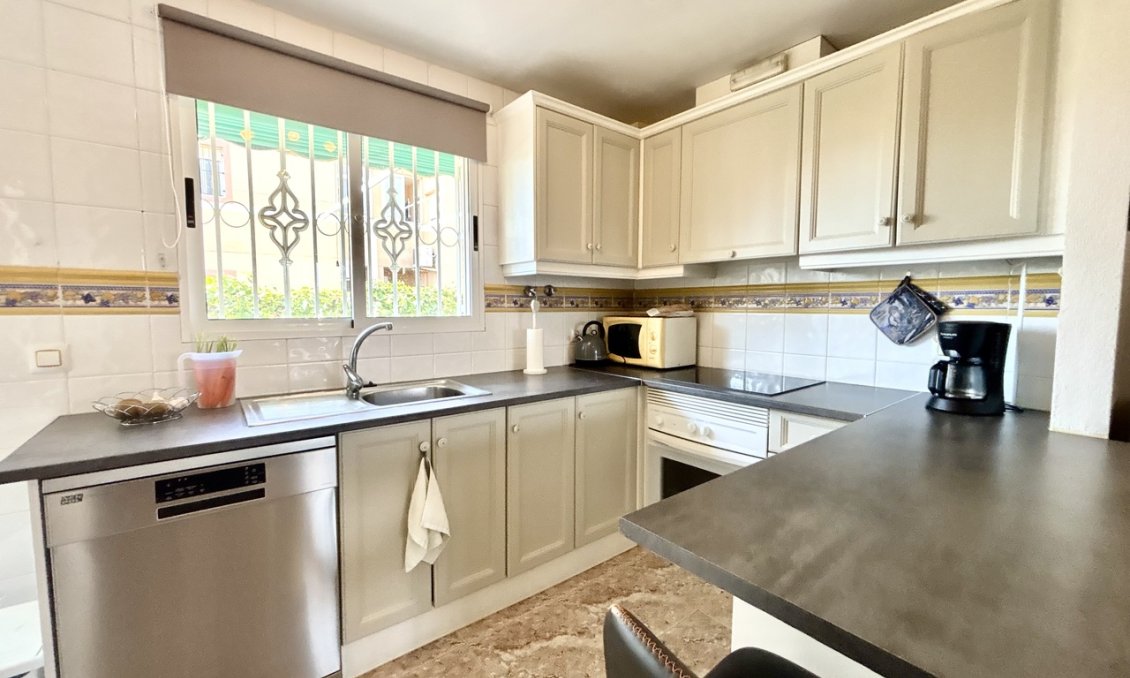 Revente - Appartement -
La Zenia - Costa Blanca