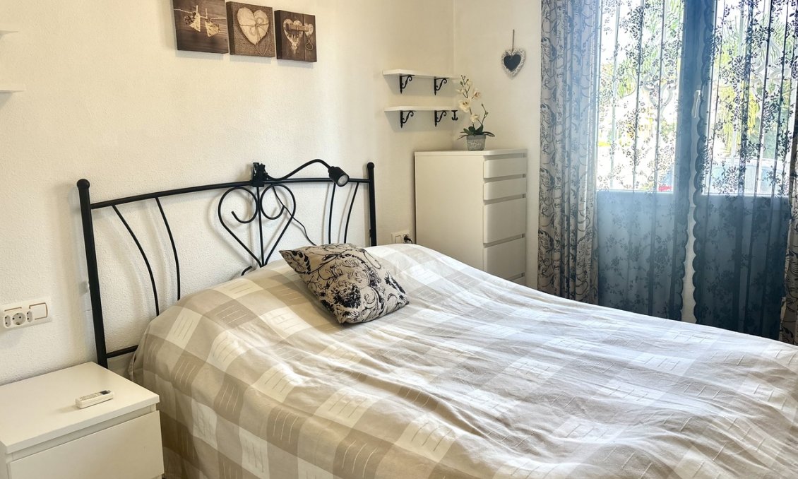 Revente - Appartement -
La Zenia - Costa Blanca