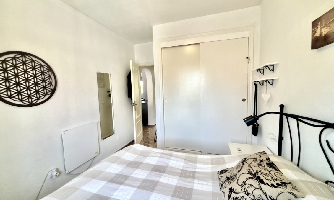 Revente - Appartement -
La Zenia - Costa Blanca