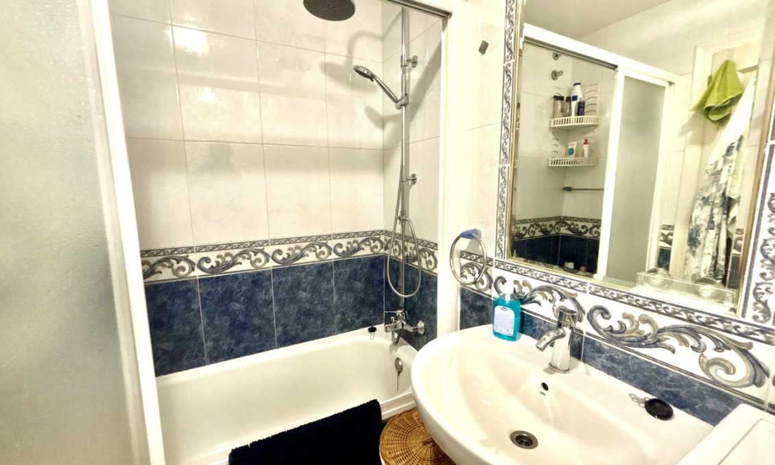 Revente - Appartement -
La Zenia - Costa Blanca