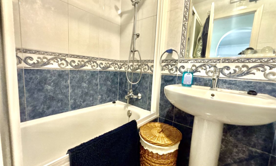 Revente - Appartement -
La Zenia - Costa Blanca