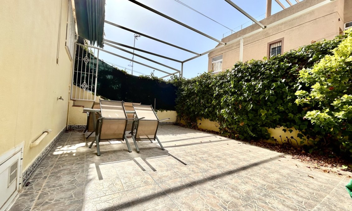 Revente - Appartement -
La Zenia - Costa Blanca