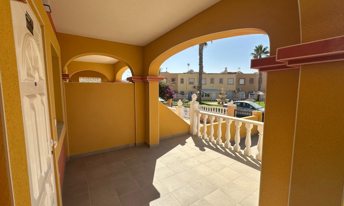 Segunda mano - Adosado -
Orihuela Costa - Costa Blanca