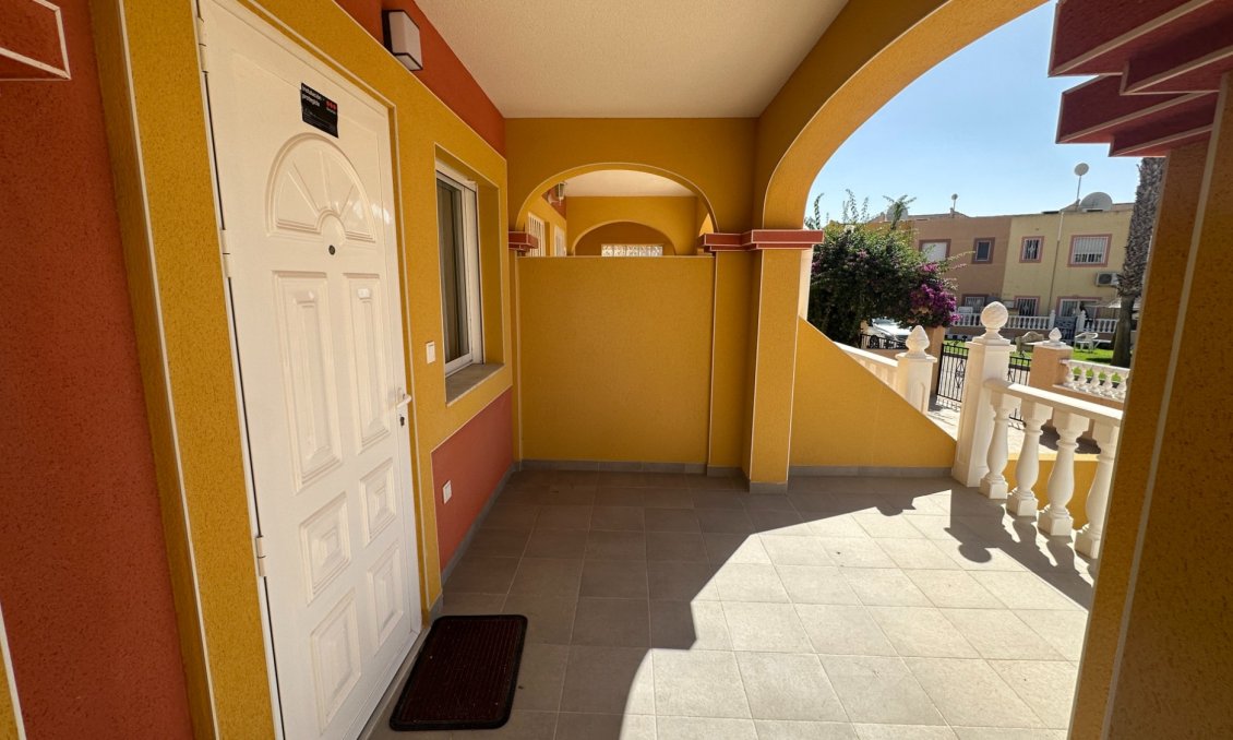 Segunda mano - Adosado -
Orihuela Costa - Costa Blanca
