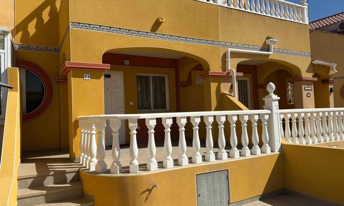 Segunda mano - Adosado -
Orihuela Costa - Costa Blanca