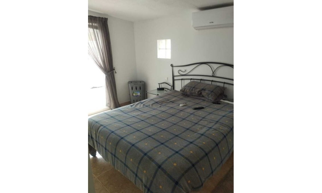 Revente - Villa -
Cabo Roig - Costa Blanca