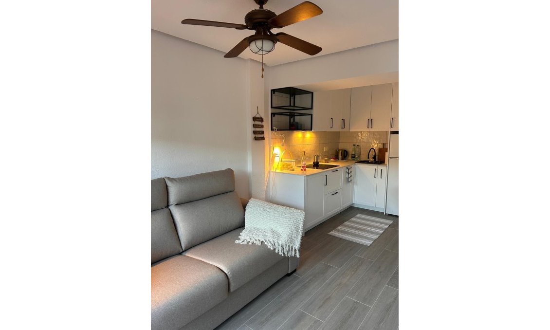 Revente - Bungalow -
Torrevieja - Torre La Mata
