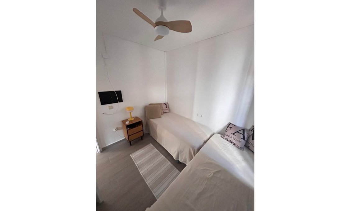 Revente - Bungalow -
Torrevieja - Torre La Mata
