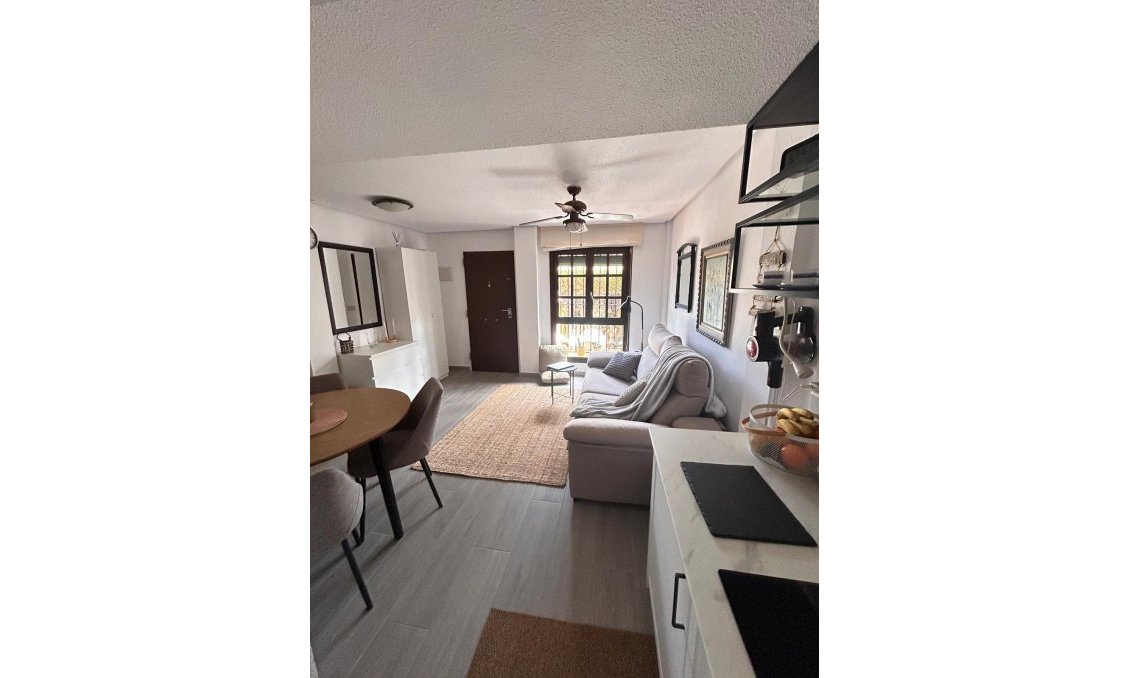 Revente - Bungalow -
Torrevieja - Torre La Mata