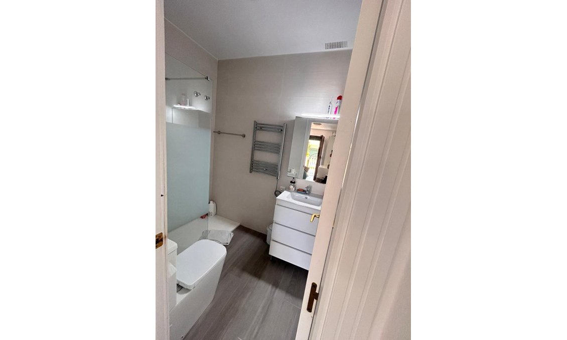 Revente - Bungalow -
Torrevieja - Torre La Mata
