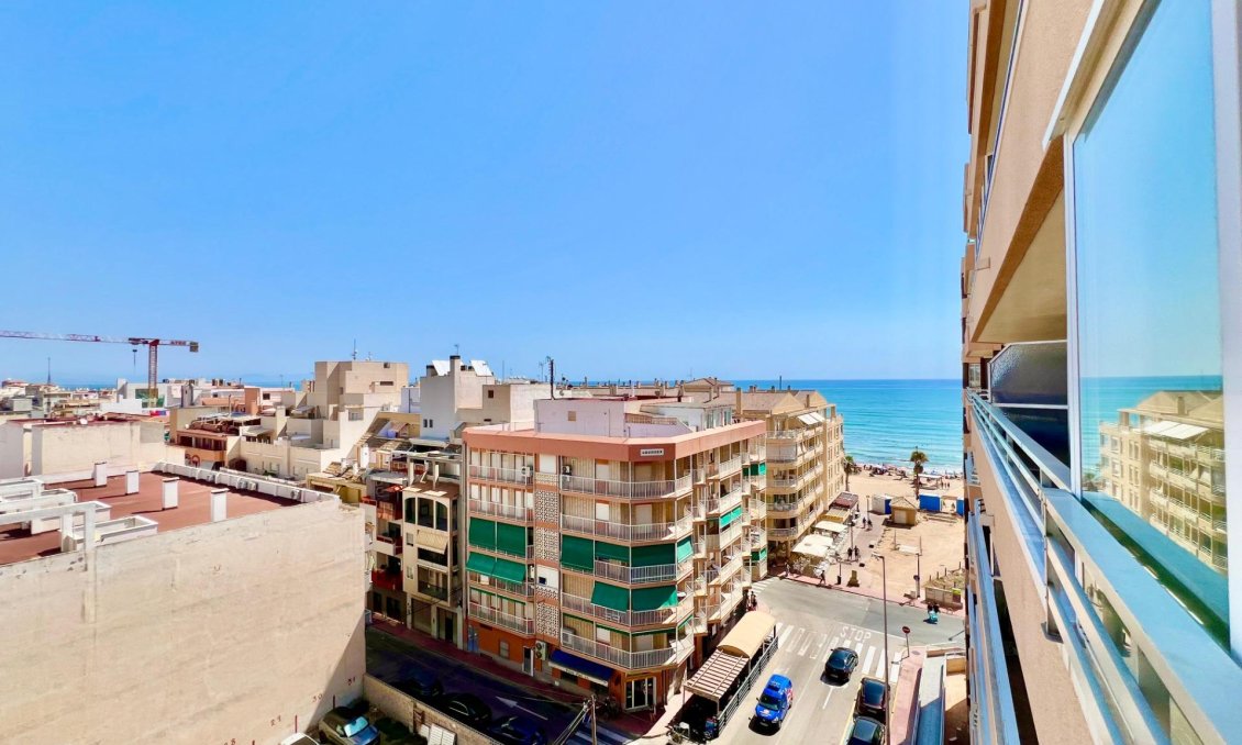Revente - Appartement -
Torrevieja - La Mata
