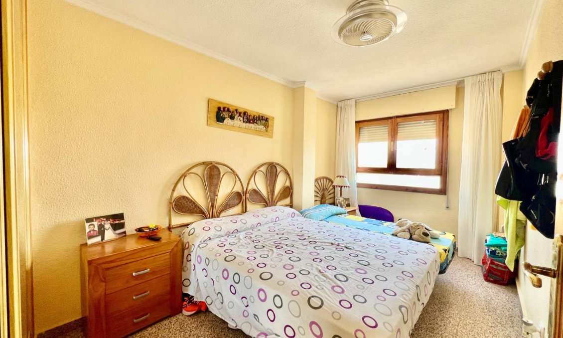 Revente - Appartement -
Torrevieja - La Mata