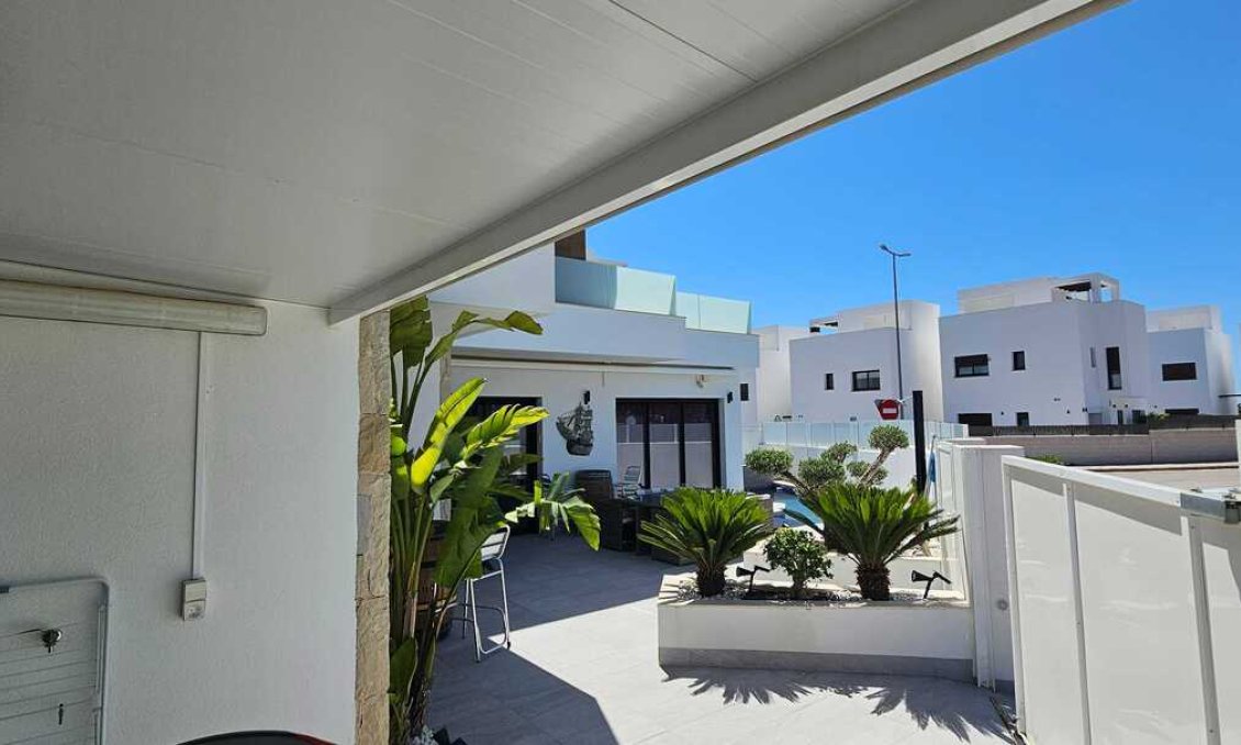 Revente - Villa -
Los Montesinos - Costa Blanca