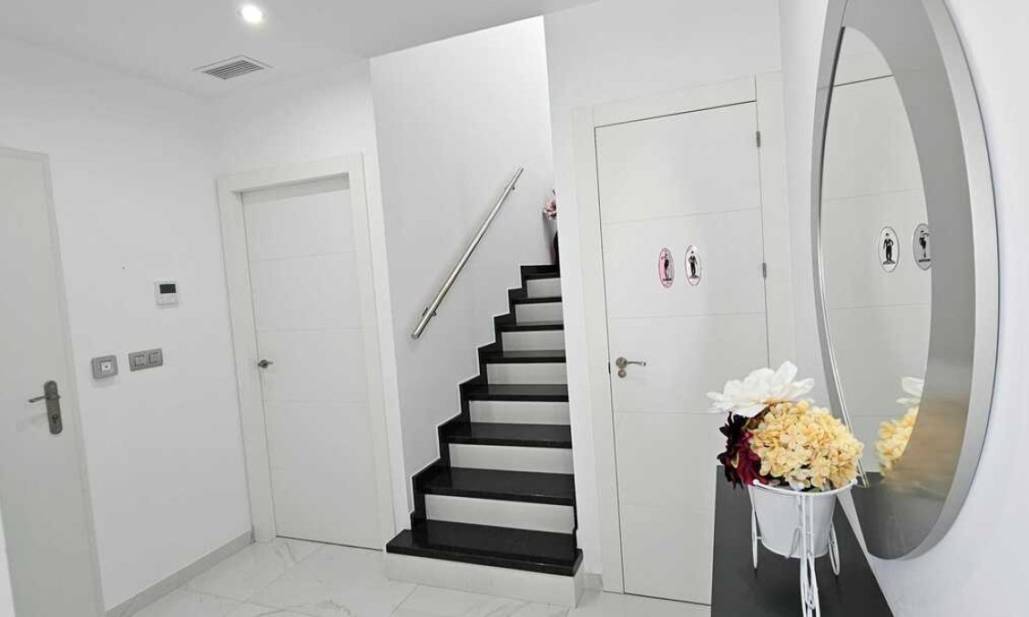 Revente - Villa -
Los Montesinos - Costa Blanca