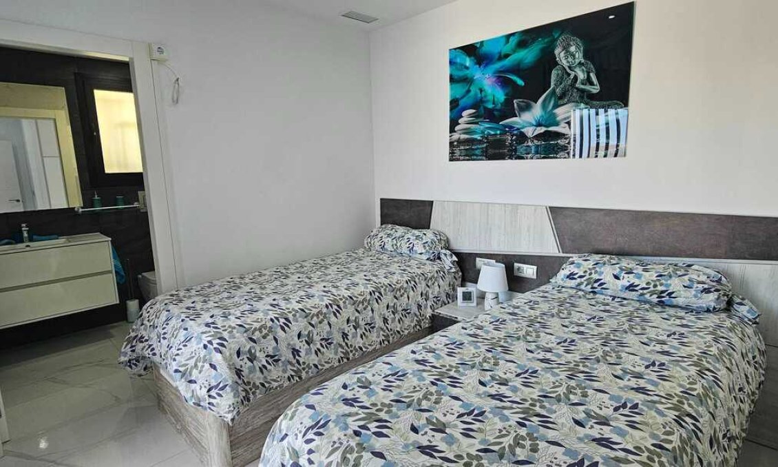 Revente - Villa -
Los Montesinos - Costa Blanca