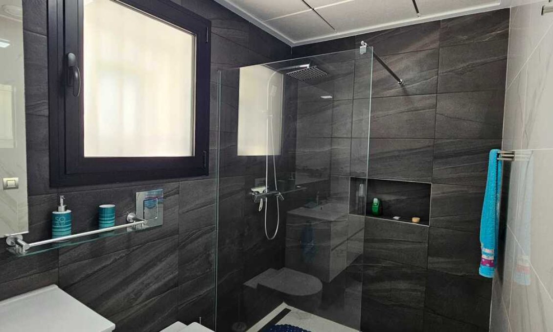 Revente - Villa -
Los Montesinos - Costa Blanca
