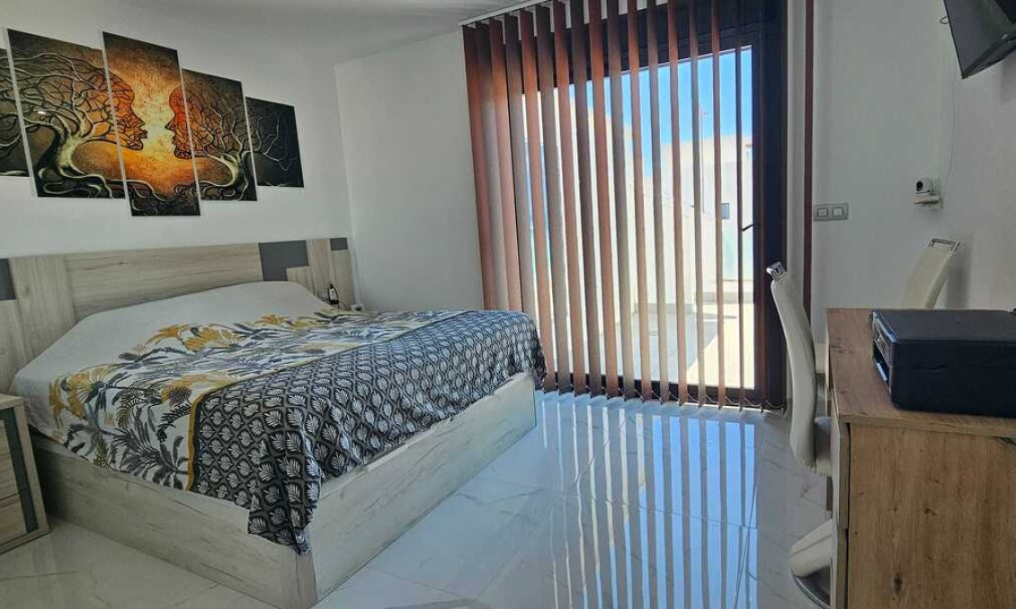 Revente - Villa -
Los Montesinos - Costa Blanca